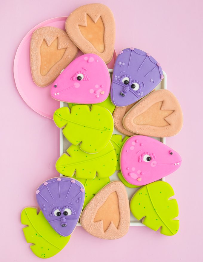 Dinosaur Cookies Tutorial